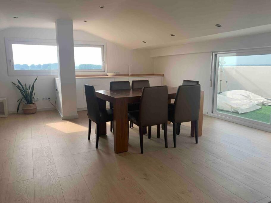 La Pau Apartment *